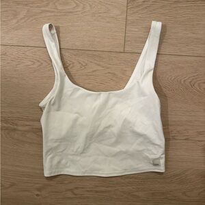 Vuori Daily Crop Tank